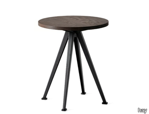 PYRAMID COFFEE TABLE 51 - Round steel and wood coffee table _ Hay