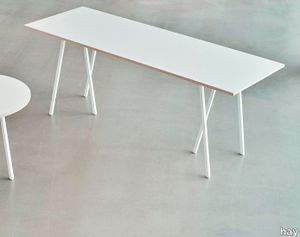 Loop Stand High Table