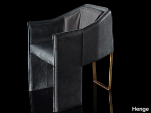 KETCH - Upholstered leather chair with armrests _ Henge