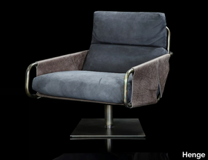 VOYAGE - Swivel leather armchair with armrests _ Henge