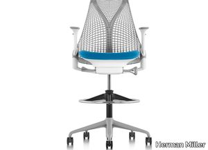 SAYL - Swivel ergonomic office stool with Armrests _ Herman Miller