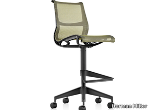 SETU - Swivel mesh office stool with castors with 5-Spoke base _ Herman Miller