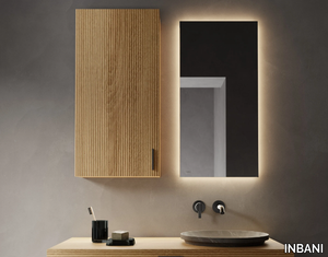 GRATE - Oak bathroom wall cabinet with doors _ INBANI