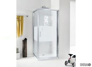 NEW CLAIRE - 4 - Corner glass shower cabin with hinged door _ INDA®