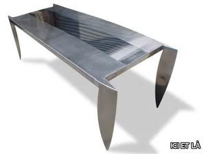 DAGGER - Steel table _ ICI ET LÀ