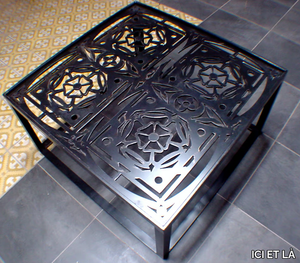 FLOR DE LYS - Low square steel coffee table _ ICI ET LÀ