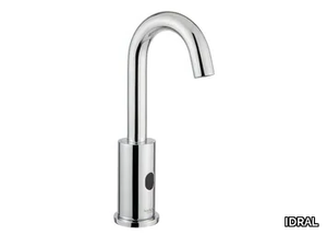 CURVE 02503/1 - Electronic tap for public WC _ IDRAL