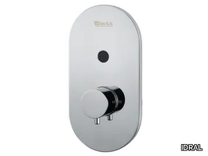 700.A4/1 - Electronic Recessed iron shower mixer _ IDRAL