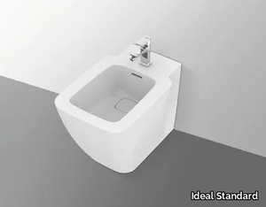 STRADA II - T2971 - Floor mounted ceramic bidet with overflow _ Ideal Standard