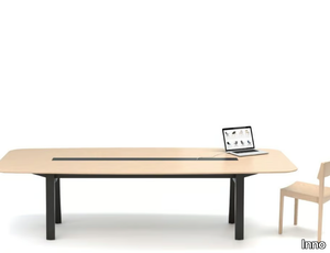 IN-TENSIVE UNIT - Wooden meeting table with cable management _ Inno