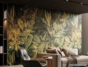 CHANEL - Gold leaf wallpaper with floral pattern _ Instabilelab