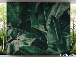 LOTS OF GREEN - Tropical wallpaper _ Instabilelab