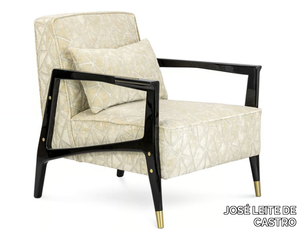 LAURENT - Fabric armchair with armrests _ JOSÉ LEITE DE CASTRO