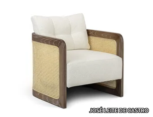 CÁSSIA - Upholstered Vienna straw armchair with armrests _ JOSÉ LEITE DE CASTRO