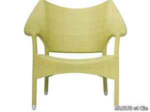 AMARI - JanusFiber® garden armchair with armrests _ JANUS et Cie