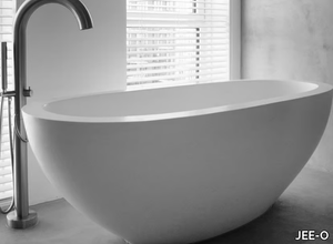 MOLOKO - Freestanding oval bathtub _ JEE-O