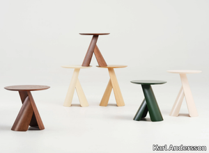 HITO - Round solid wood coffee table _ Karl Andersson