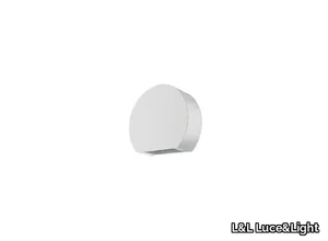 Step Outside 2.1 - LED wall-mounted outdoor steplight _ L&L Luce&Light