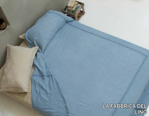 A'JOUR - Solid-color embroidered linen bedding set _ LA FABBRICA DEL LINO