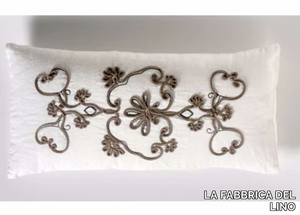 FIORE - Rectangular hand embroidered linen cushion _ LA FABBRICA DEL LINO