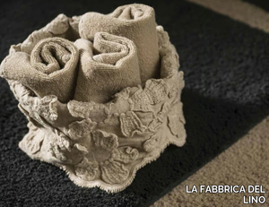 PRIMULA - Linen bath towel _ LA FABBRICA DEL LINO