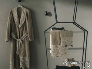 PRIMULA - Linen bathrobe _ LA FABBRICA DEL LINO