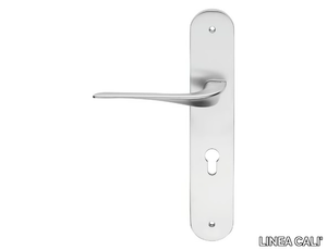 WIND - Brass door handle on back plate _ LINEA CALI'