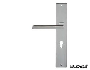 SINTESI WENGÉ - Contemporary style brass door handle on back plate _ LINEA CALI'