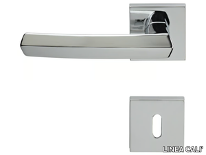 DAFNE - Classic style metal door handle on rose with lock _ LINEA CALI'