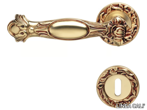 QUEEN - Baroque brass door handle on rose with lock _ LINEA CALI'