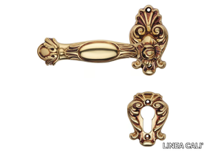 QUEEN - Baroque brass door handle on rose with lock _ LINEA CALI'