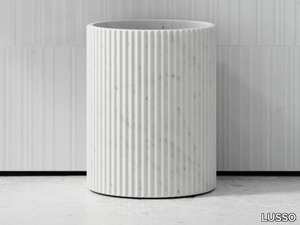 BIJOUX - Carrara marble bathroom waste bin _ LUSSO