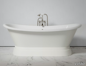 CHARSLEY - Freestanding oval cast iron bathtub _ LUSSO