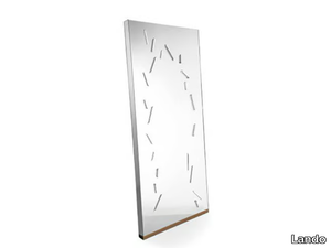 IL LANCIATORE DI COLTELLI - Freestanding rectangular mirror with integrated lighting _ Lando