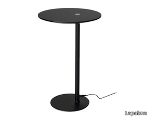 LYT - Round side table with USB _ Lapalma