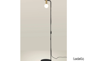 NUDE CURVED - Floor lamp _ LedsC4