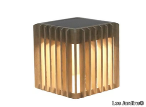 TECKA72 - Solar powered teak Outdoor table lamp _ Les Jardins®