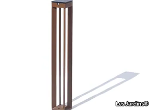 TINK173 - Solar Powered aluminium bollard light _ Les Jardins®