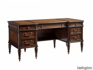 Wesley Desk