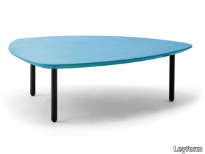 EOS - Low lacquered triangular steel and MDF coffee table _ Leyform