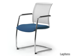 COMETA W - Cantilever mesh chair with armrests _ Leyform