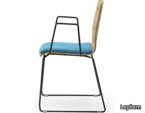 ZEROSEDICI WOOD - Sled base wood veneer chair with linking device with integrated cushion _ Leyform