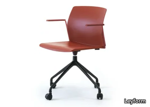 OCEAN - Recycled plastic office chair with 4-Spoke base _ Leyform