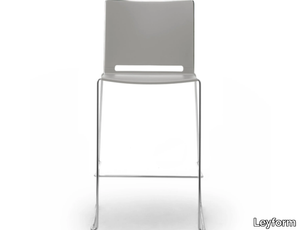 ILIKE - Sled base chrome plated steel and polypropylene stool _ Leyform