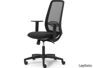 STAR - Swivel fabric office chair with armrests with 5-Spoke base _ Leyform