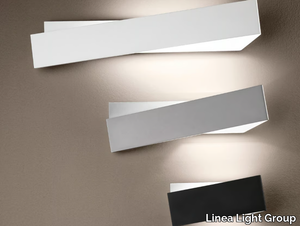 ZIG ZAG_W - LED metal wall light _ Linea Light Group