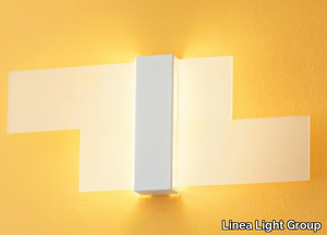 TRIAD_W - LED glass wall light _ Linea Light Group