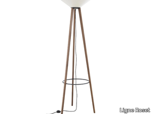 MELUSINE - LED steel and wood floor lamp _ Ligne Roset