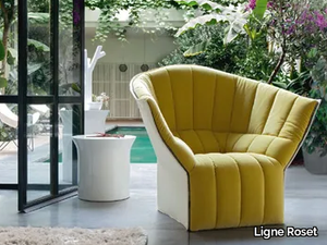 MOËL - Upholstered fabric armchair with armrests _ Ligne Roset