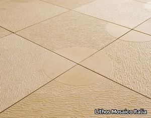 ROUND PIAZZA - Trani stone flooring _ Lithos Mosaico Italia